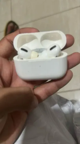AirPods 4 com ANC (Premium)
