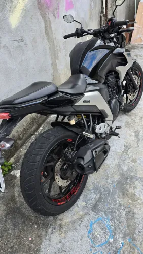 Fazer 2018 modelo