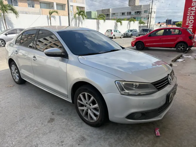 Volkswagen Jetta Comfortline 2.0 T.flex 8V 4P Tipt. 2012
