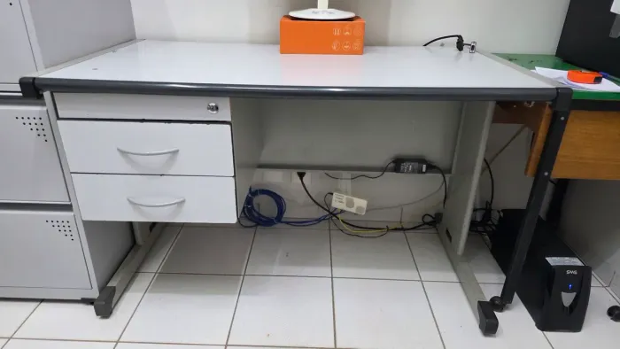 Mesa escritório