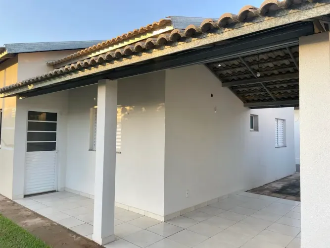 Locação casa no Condomínio Parque Humaitá