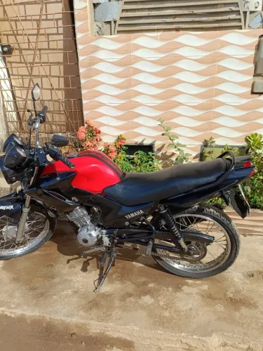 Moto Yamaha Factor 125