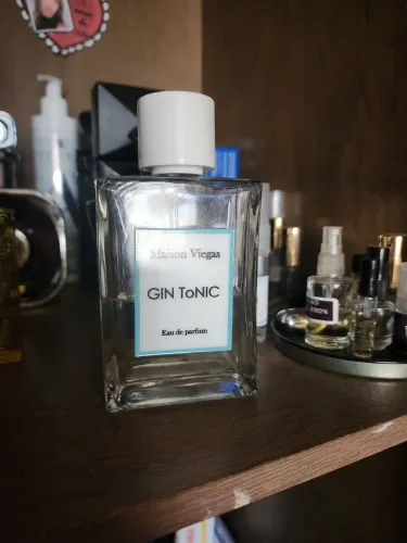 Perfume gin tonic