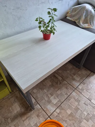 Mesa de sala infantil 