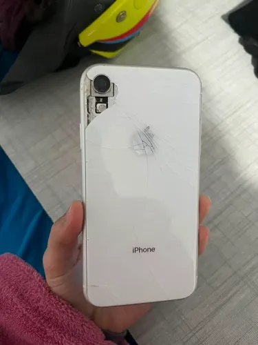 iPhone XR
