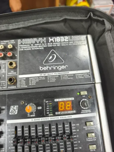 mesa behringer x1832 usb