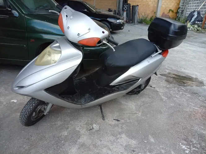 Moto elétrica