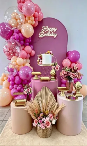 Decoração de festa adulto