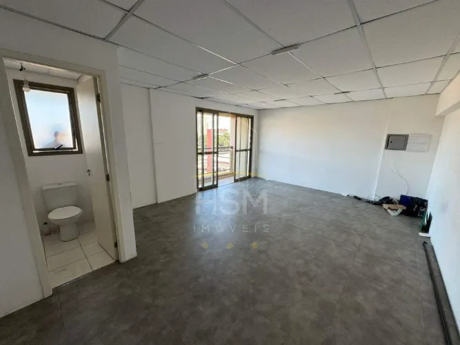 Sala comercial à venda no Condomínio Winn Tower, em localização estratégica no coração do
