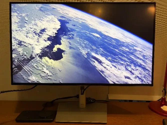 Monitor Dell UltraSharp de 27" 4K Hub USB-C U2723QE