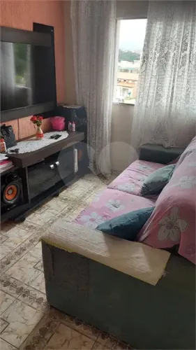 Apartamento à venda com 2 quartos no condomínio Blumenau, Guarulhos - SP