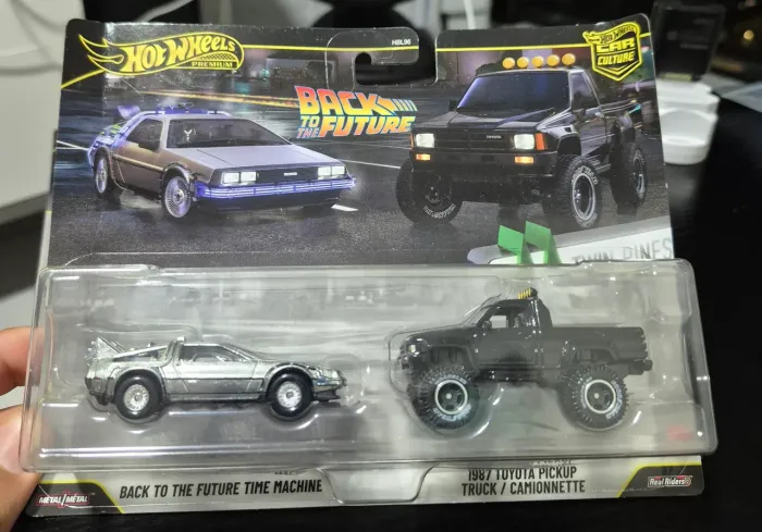 Hot Wheels Premium - 2 Pack - De volta para o futuro 