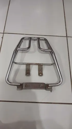 Bagageiro da 150cc cromado
