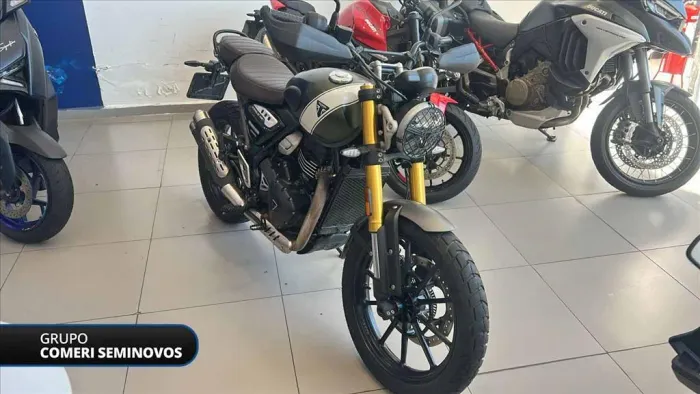 TRIUMPH SCRAMBLER 400 X