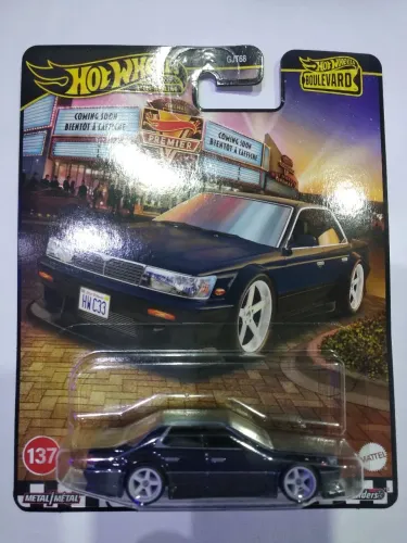 Hot Wheels Premium Boulevard Nissan Laurel C33 Mattel