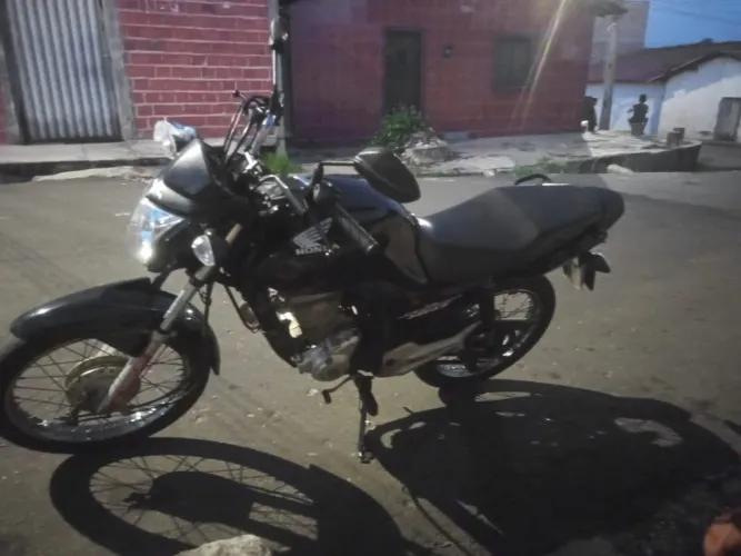 Vende - se 