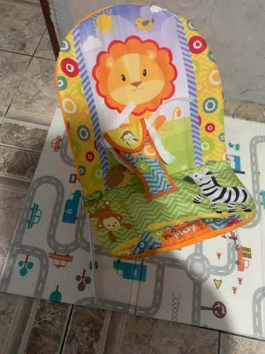 Cadeira de descanso infantil