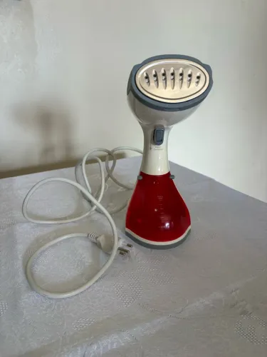 Passadeira a Vapor Black Decker 
