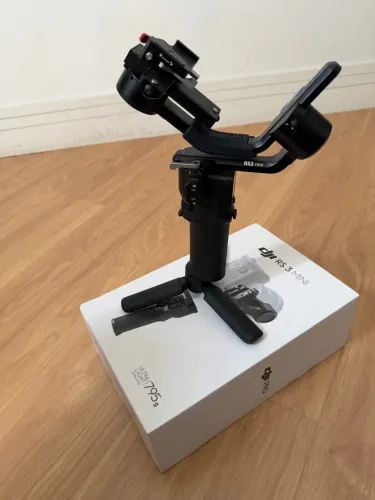 Gimbal DJI RS3 Mini - Semi novo