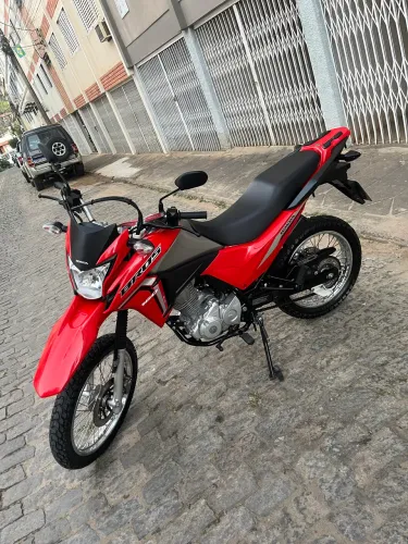 Vendo Bros 2023 - Estado de Nova | Único Dono | Apenas 7.940 km