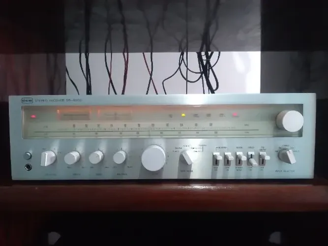 Receiver CCE modelo SR4000 - excelente estado 