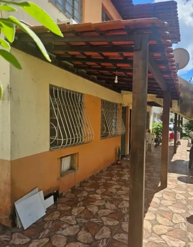 CASA COM 2 QUARTOS EM COSMOS - ACEITO ENTRADA