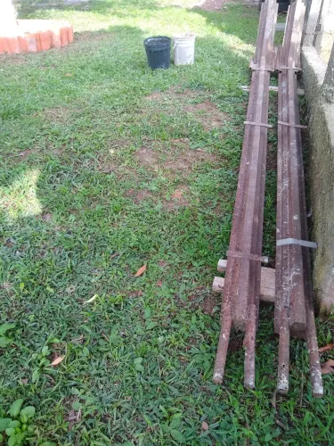 Formas para fazer estacas de concreto 