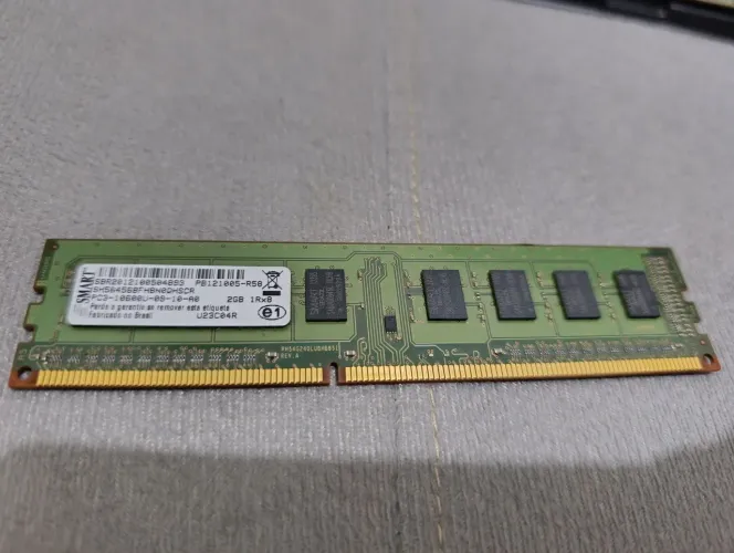 Memória RAM 2GB