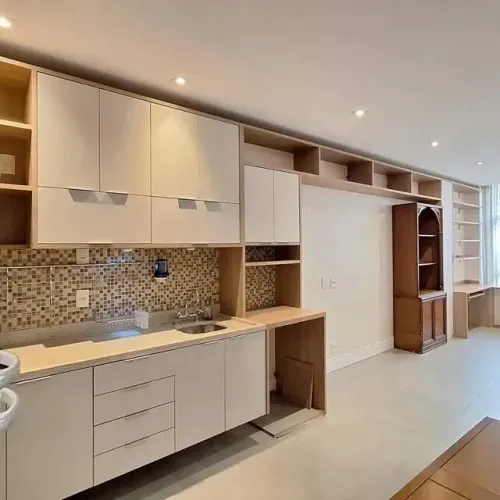 Excelente Studio à Venda - Rua Coriolano