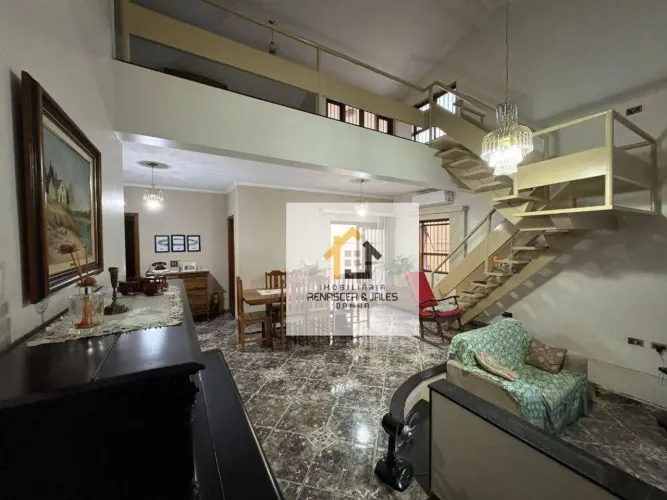 Sobrado com 3 dormitórios à venda, 268 m² por R$ 850.000,00 - Jardim Caparroz - São José d