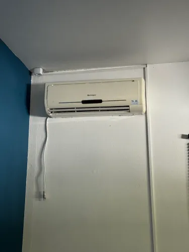 Vendo ar-condicionado funcionando 