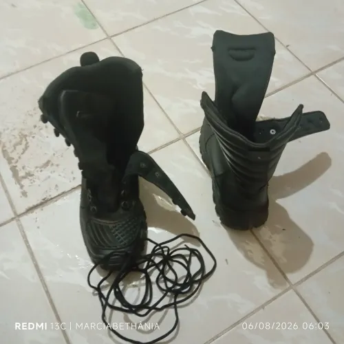 Bota tática
