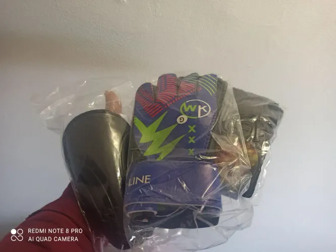 Kit goleiro infantil 10 a 13 anos (NOVO LACRADO)