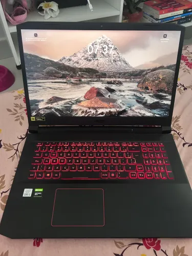 Nitro 5