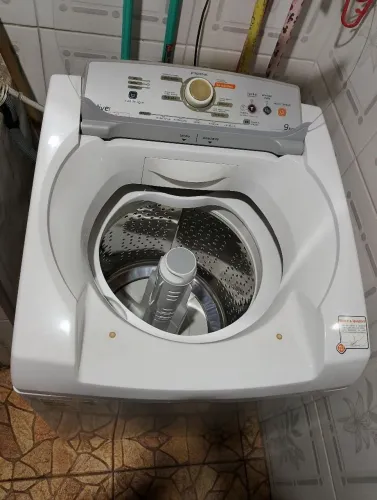 Máquina de lavar roupa 