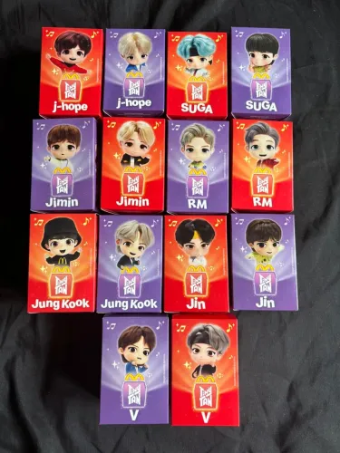 Coleção BTS TinyTAN McDonald?s - 14 Bonecos em Caixas