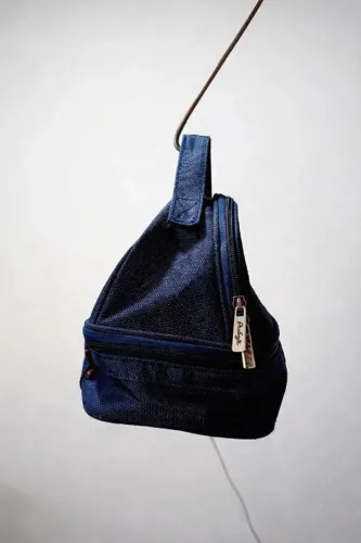 Necessaire Bolsa Térmica Rubys Azul Escuro - Ótimo Estado
