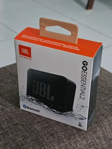 JBL GO Essential 2 Nova na caixa.