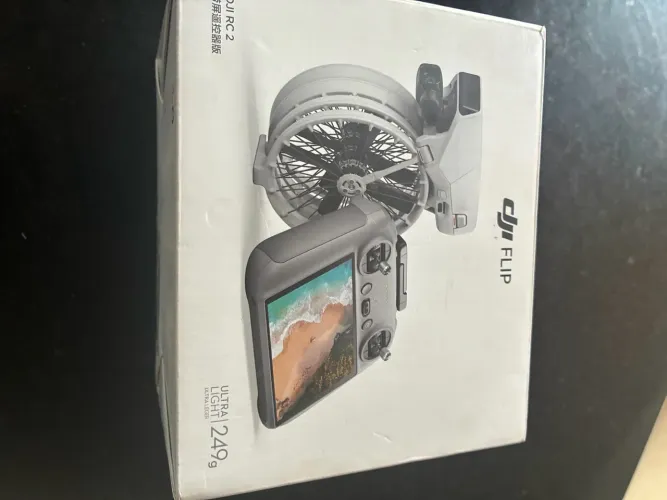 Drone DJI Flip 4k completo 2 baterias e controle com tela 4k praticamente novo
