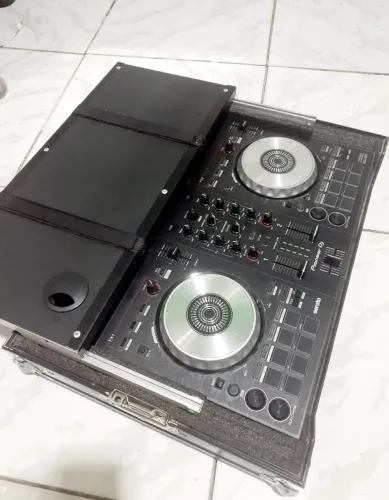VENDO CONTROLADORA PIONEER SB3 3