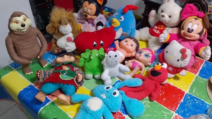 Ursos de pelucia lote 23 unidades