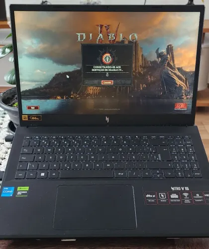 V/T Acer Nitro V15 16GB DDR5 RTX 2050