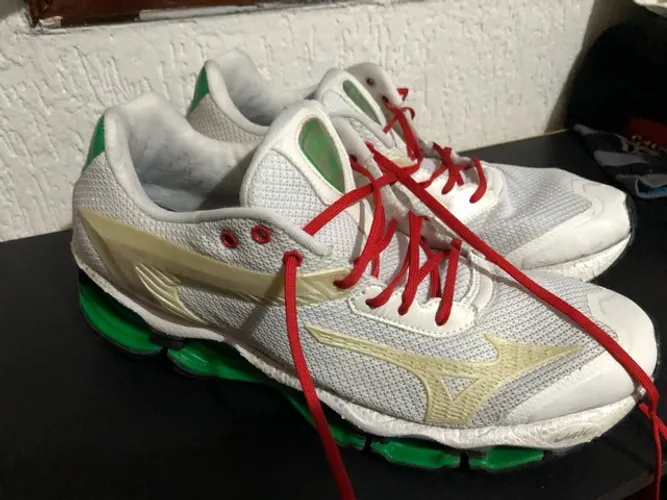 Mizuno Prophecy 4 Lamborghini 44