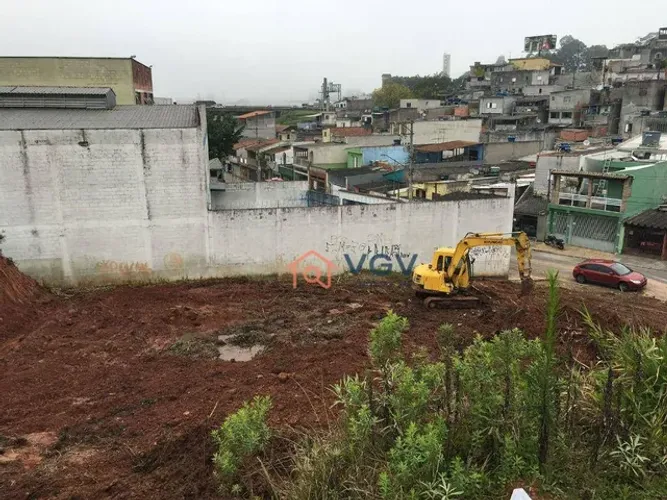Terreno à venda, 2635 m² por R$ 3.200.000,00 - Jardim Ruyce - Diadema/SP