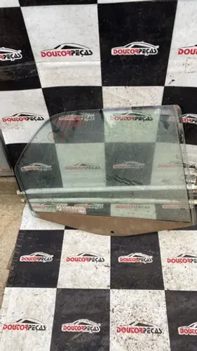 Vidro Traseiro Direito Fiat Siena 3
