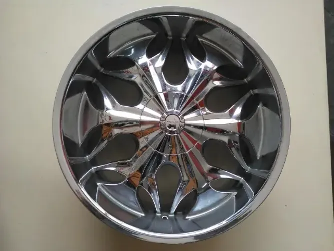 Jogo de rodas aro22 akusa 5x112 5x120 tala 23x9,5 et15 cromada