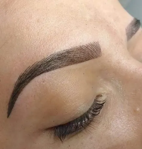 Sobrancelha