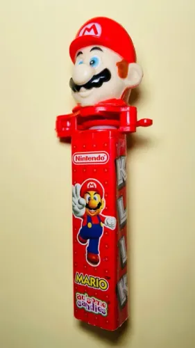 Super Mario Porta Pez Nintendo altura 11 cm Klik 2005 - Vintage (vazio) item colecionador