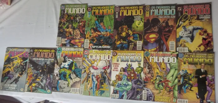 Doze quadrinhos Os Melhores do Mundo formatinho Abril jovem dc comics