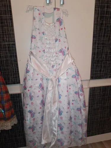Vestido 7  a 8 anos 50